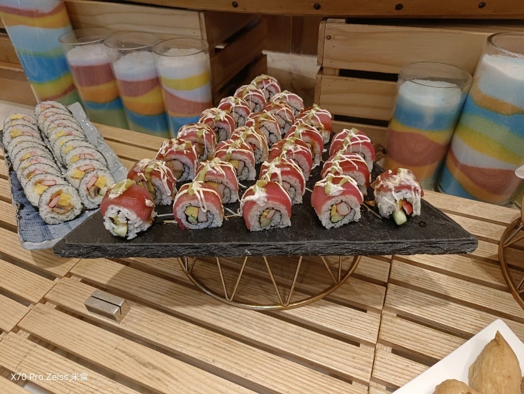 【台北吃到飽】敘日全日餐廳台北六福萬怡酒店，生蠔、干貝、松葉