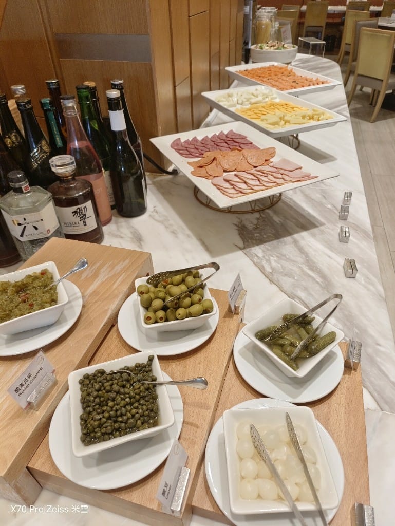 【台北吃到飽】敘日全日餐廳台北六福萬怡酒店，生蠔、干貝、松葉