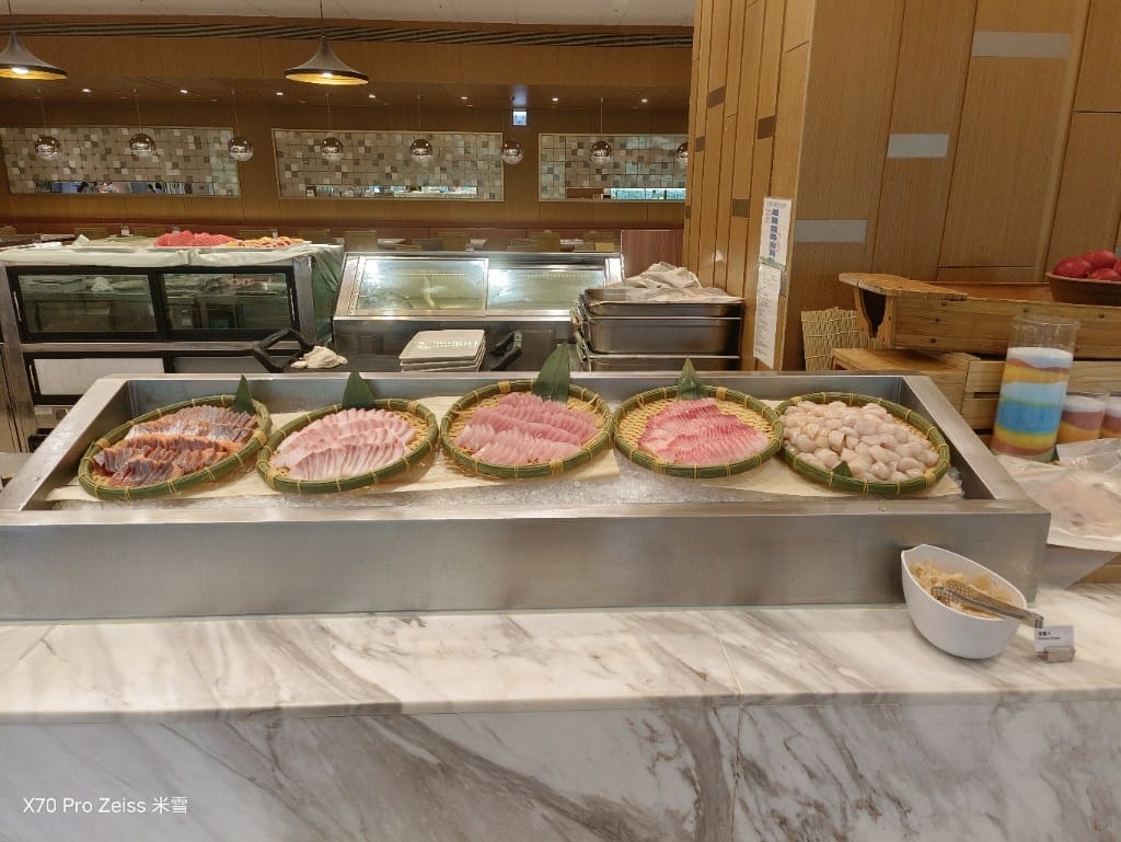 【台北吃到飽】敘日全日餐廳台北六福萬怡酒店，生蠔、干貝、松葉