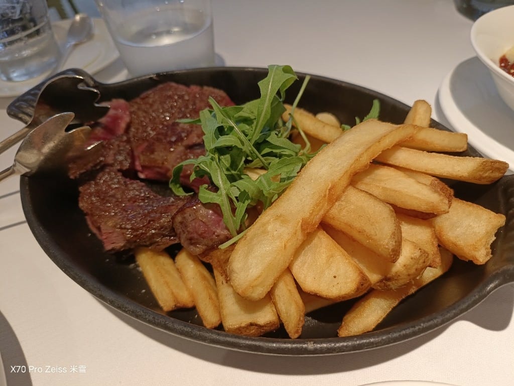 【台北美食】台北君悅酒店BelAir寶艾西餐廳，再訪台北最夢幻約會場所回味威靈頓牛排❤️