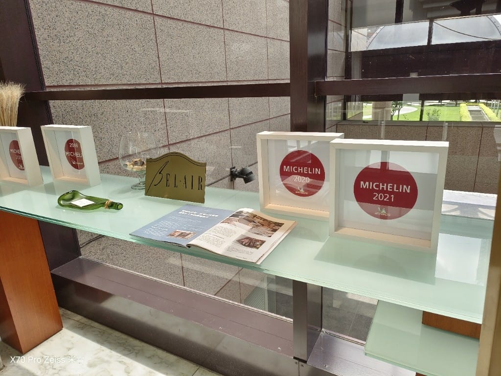 【台北美食】台北君悅酒店BelAir寶艾西餐廳，再訪台北最夢幻約會場所回味威靈頓牛排❤️