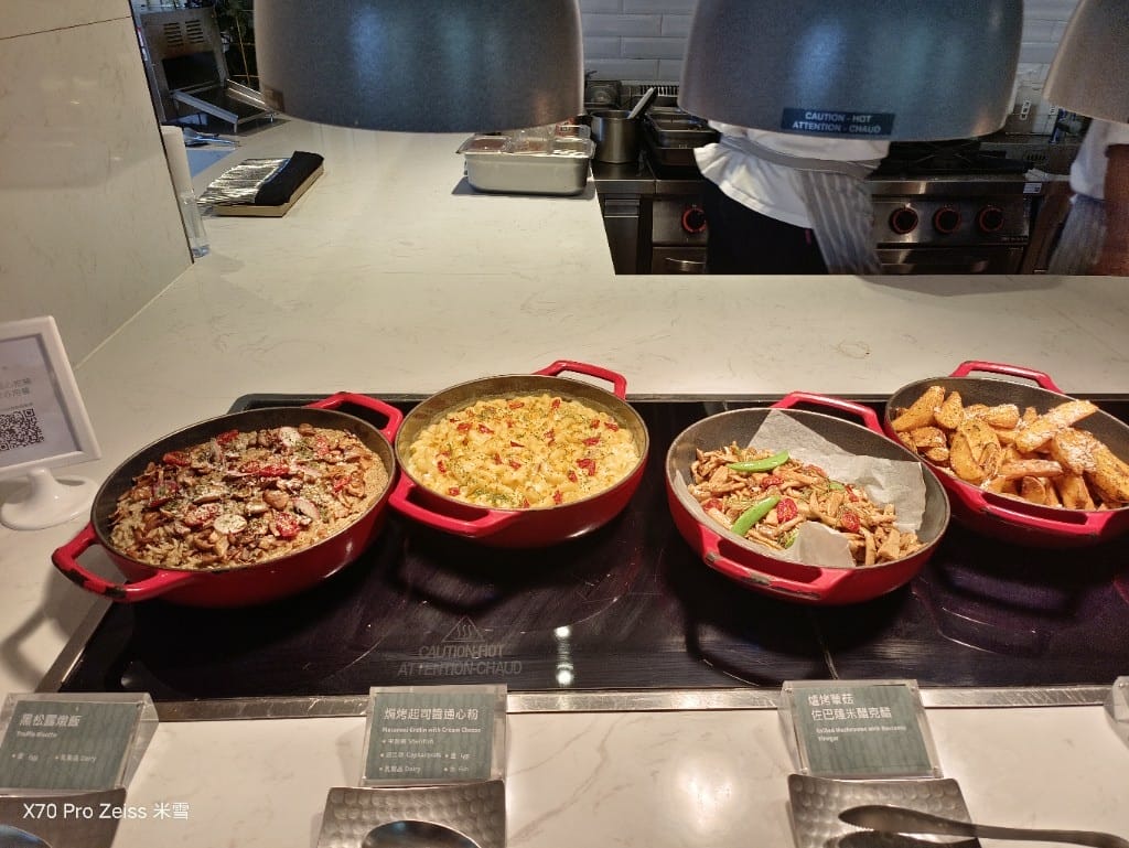 【新莊吃到飽】朵頤餐廳 Doricious，龍蝦只要$898也太佛心了❤️