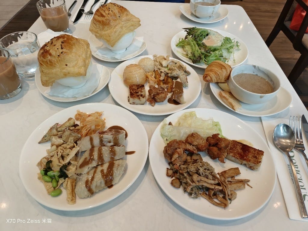 【新莊吃到飽】朵頤餐廳 Doricious，龍蝦只要$898也太佛心了❤️