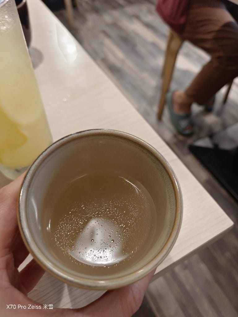 【新莊美食】喜歡咖哩-炸物本舖，有好吃炸物的咖哩店🍻