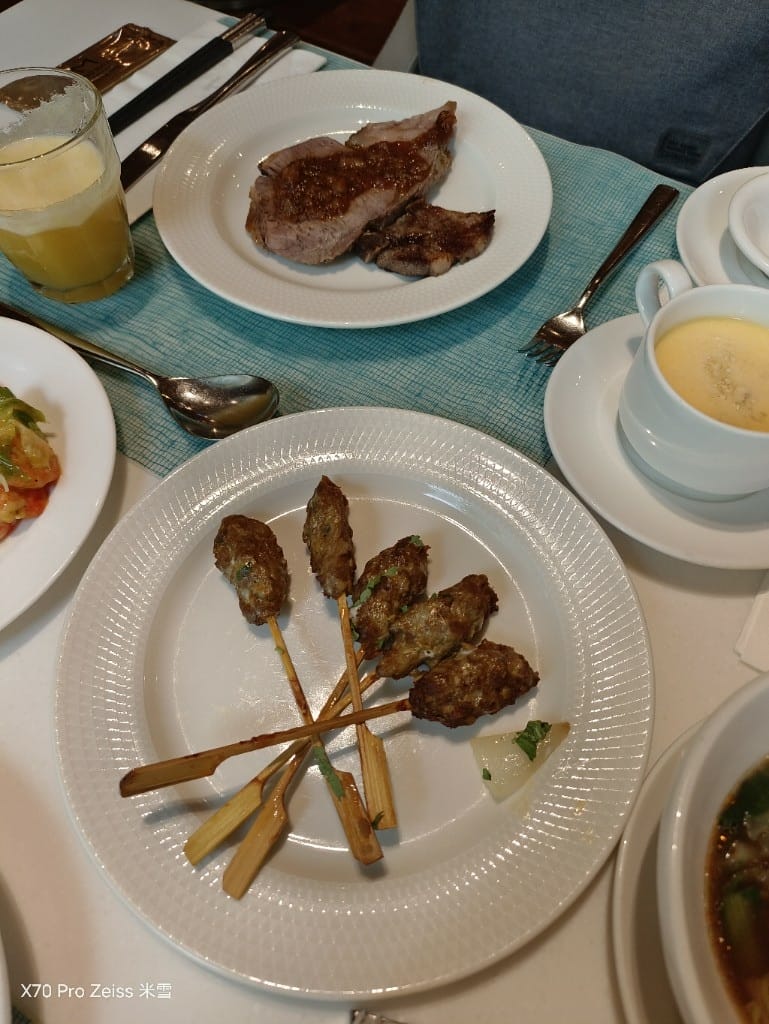 【台北吃到飽】美福彩匯午餐32訪，金卡會員買一送一❤️