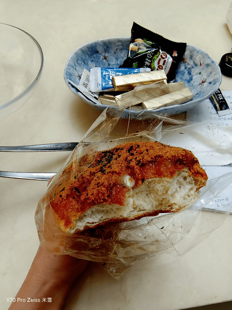 【林口美食】彼得潘烘焙坊,充滿兒時回憶的肉鬆麵包❤️ - 第9張圖 【林口美食】彼得潘烘焙坊,充滿兒時回憶的肉鬆麵包❤️