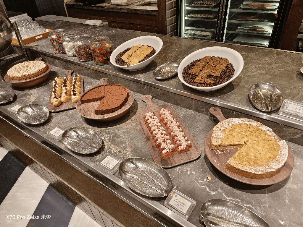 【台北吃到飽】台北君悅酒店凱菲屋Café ，好吃的寶島酒家菜❤️