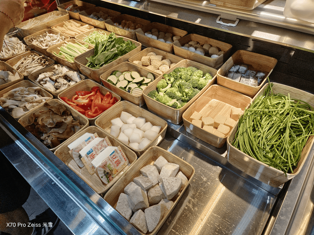 【台北吃到飽】孫太太嚴選超市火鍋台北民族店，帝王蟹、A5和牛、龍蝦、櫻桃吃到飽❤️