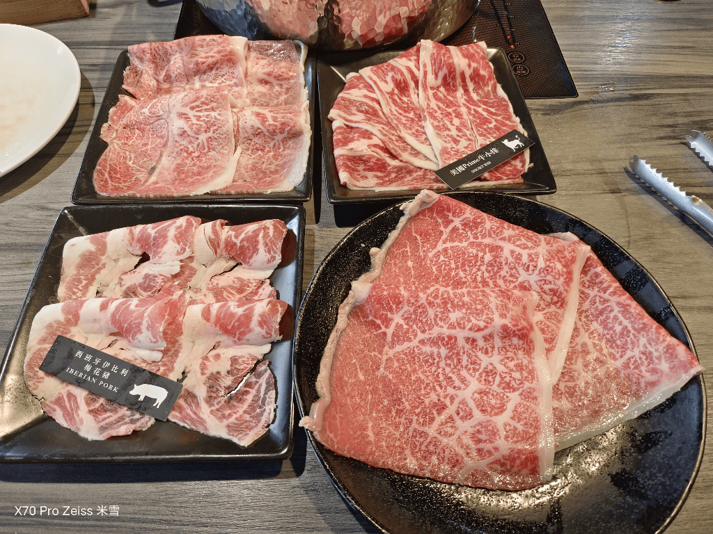 【台北吃到飽】孫太太嚴選超市火鍋台北民族店，帝王蟹、A5和牛、龍蝦、櫻桃吃到飽❤️