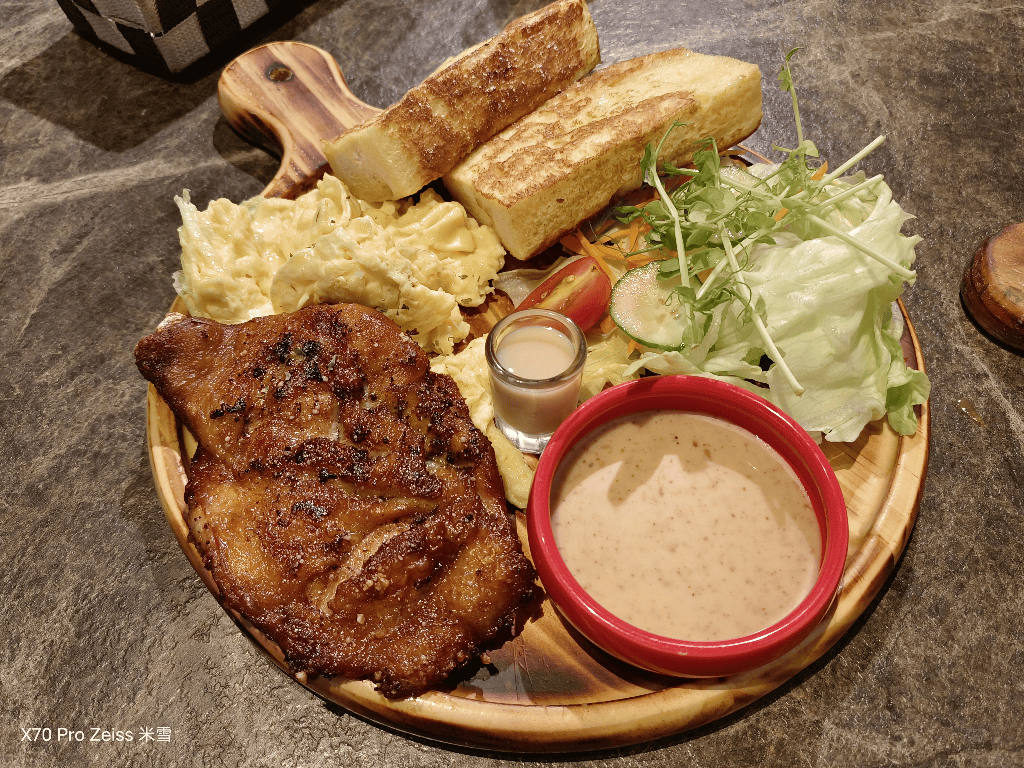【新莊美食】地平線1號，早午餐回訪