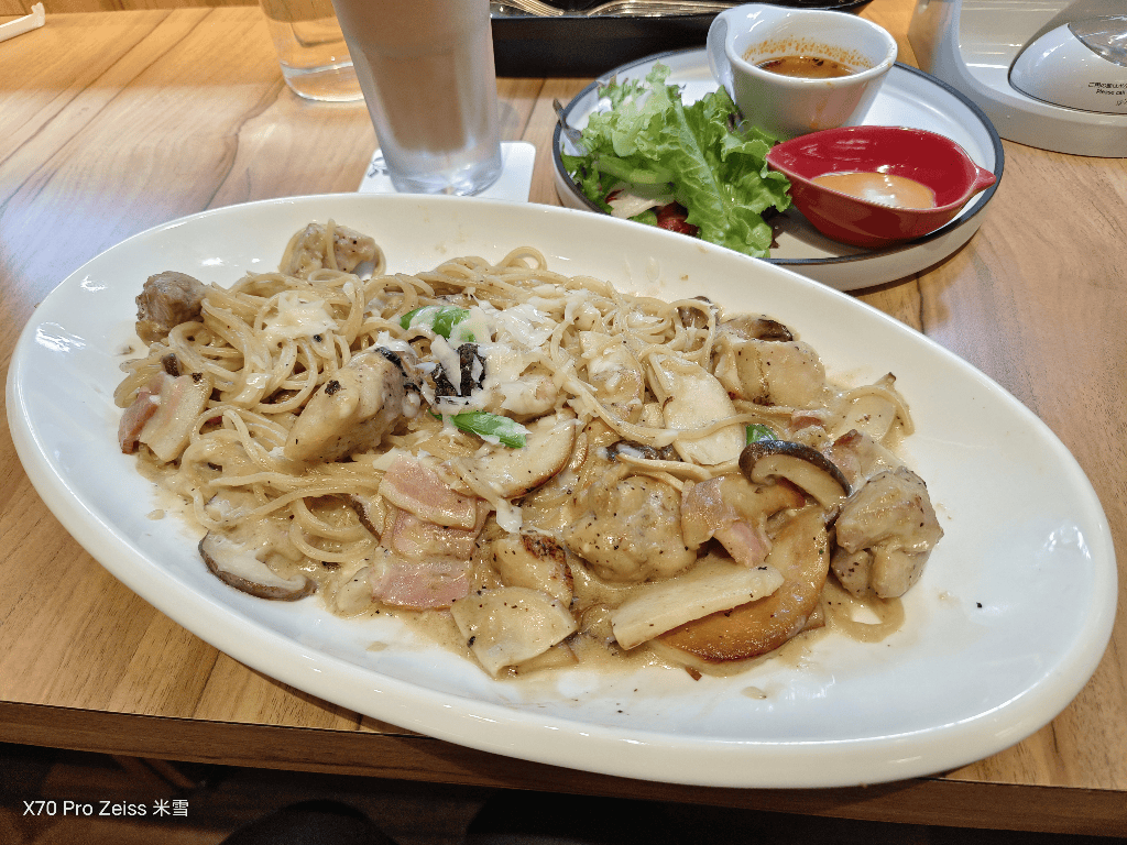 【新莊美食】武蔵野森珈琲Diner新莊思源店，餐點好吃且環境好的咖啡館❤️