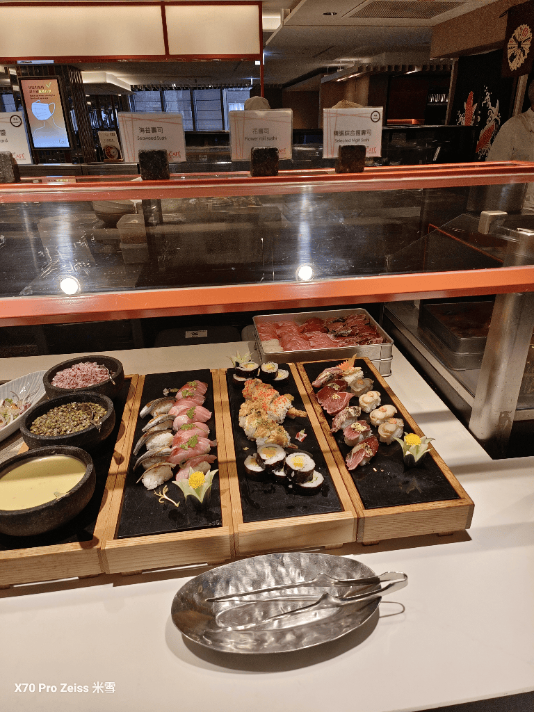 【台北吃到飽】香格里拉遠企CAFE13訪，泰饗曼谷美食買一送一❤️