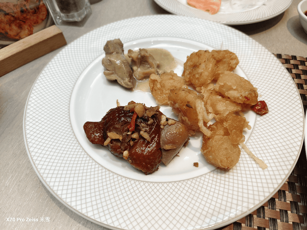 【台北吃到飽】香格里拉遠企CAFE13訪，泰饗曼谷美食買一送一❤️