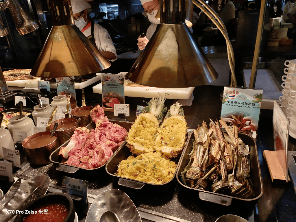 【台北吃到飽】香格里拉遠企CAFE13訪，泰饗曼谷美食買一送一❤️