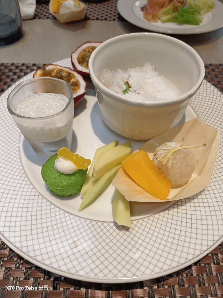 【台北吃到飽】香格里拉遠企CAFE13訪，泰饗曼谷美食買一送一❤️