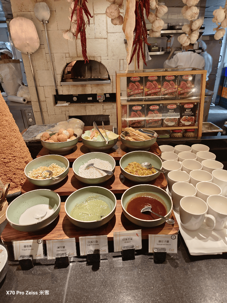 【台北吃到飽】香格里拉遠企CAFE13訪，泰饗曼谷美食買一送一❤️