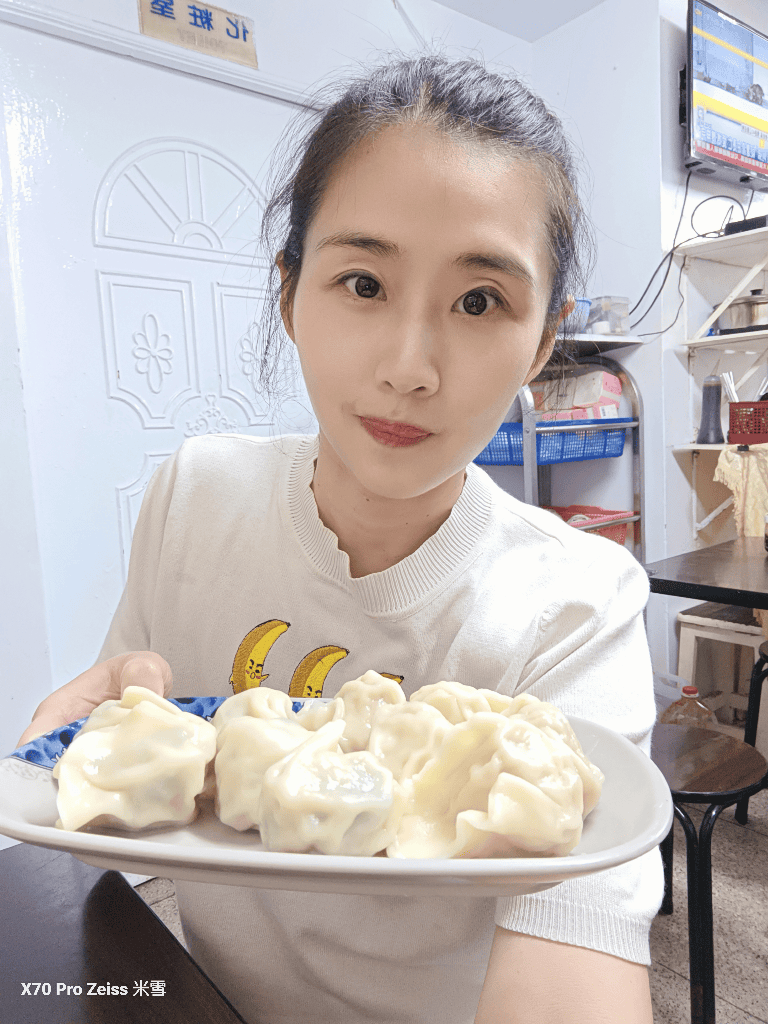 【新莊美食】旺旺餃子館，便宜好吃的餃子館