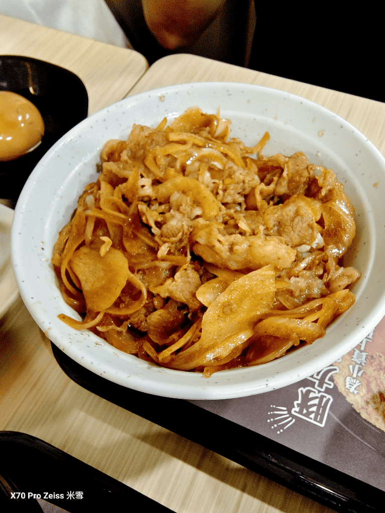 【新莊美食】鮮五丼新莊店，商應援奧運美食1+1