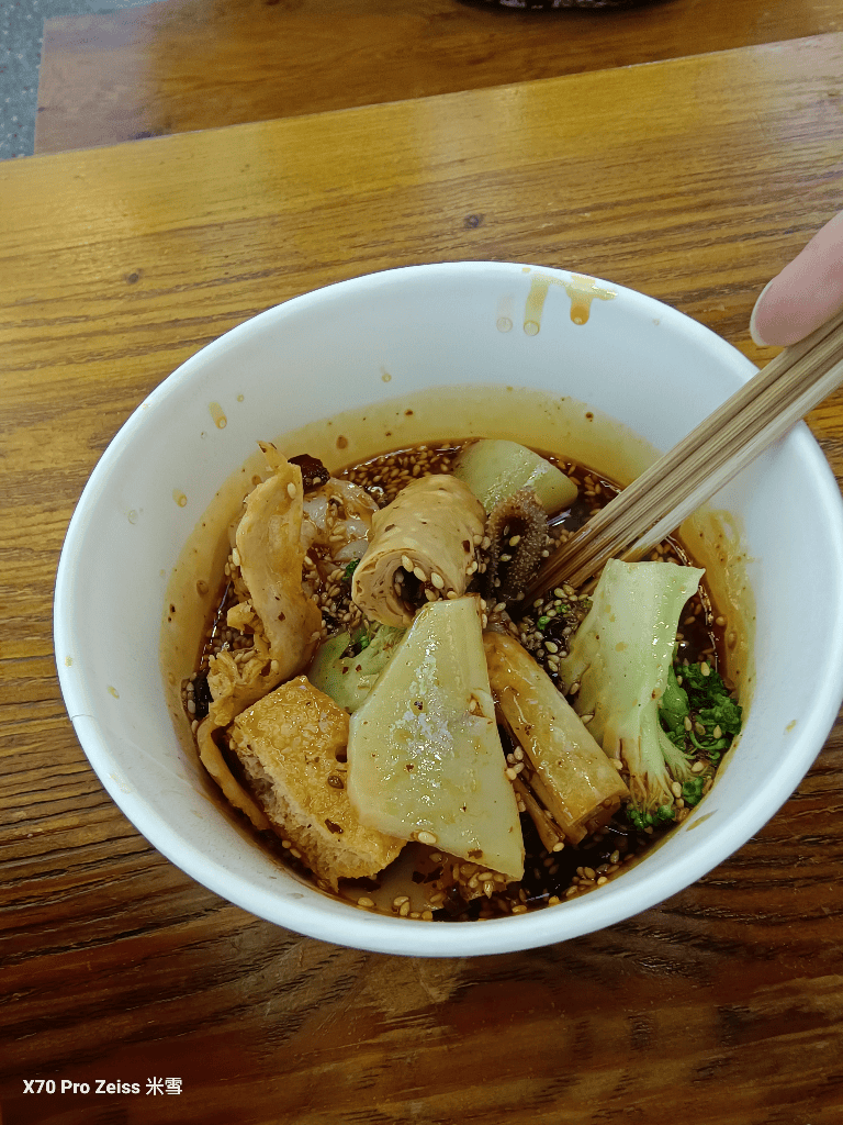 【重慶美食】八一路美食街開箱