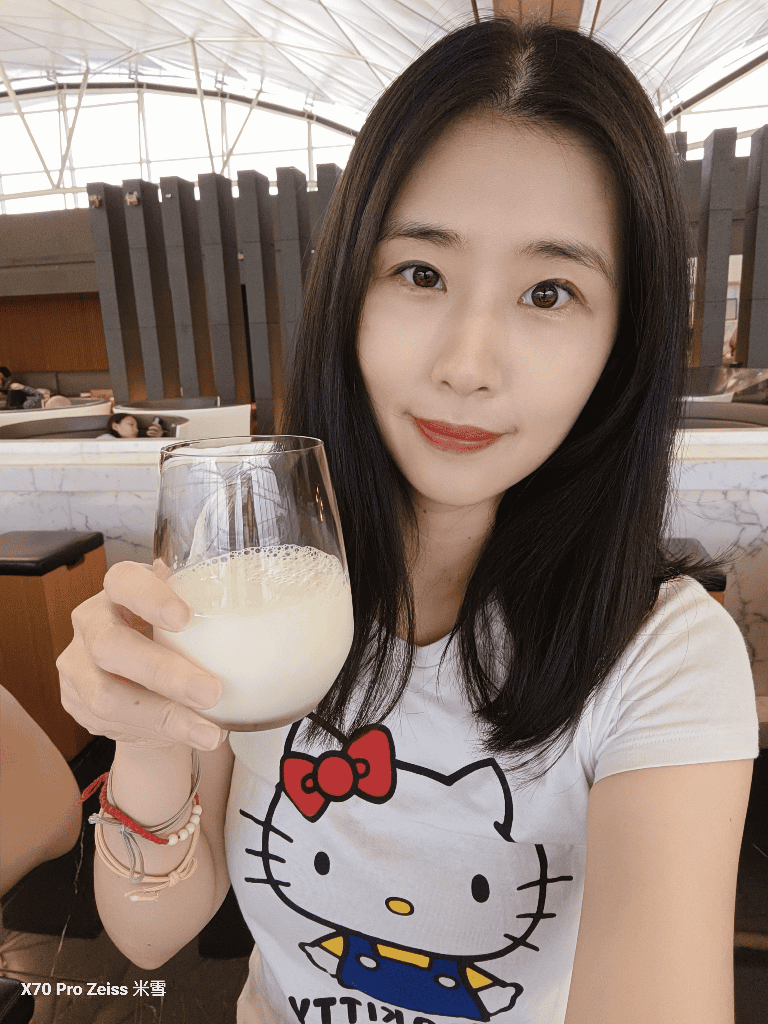 【香港機場貴賓室】國泰TheWing寰宇堂&Kyra Lounge - 第8張圖 【香港機場貴賓室】國泰TheWing寰宇堂&Kyra Lounge