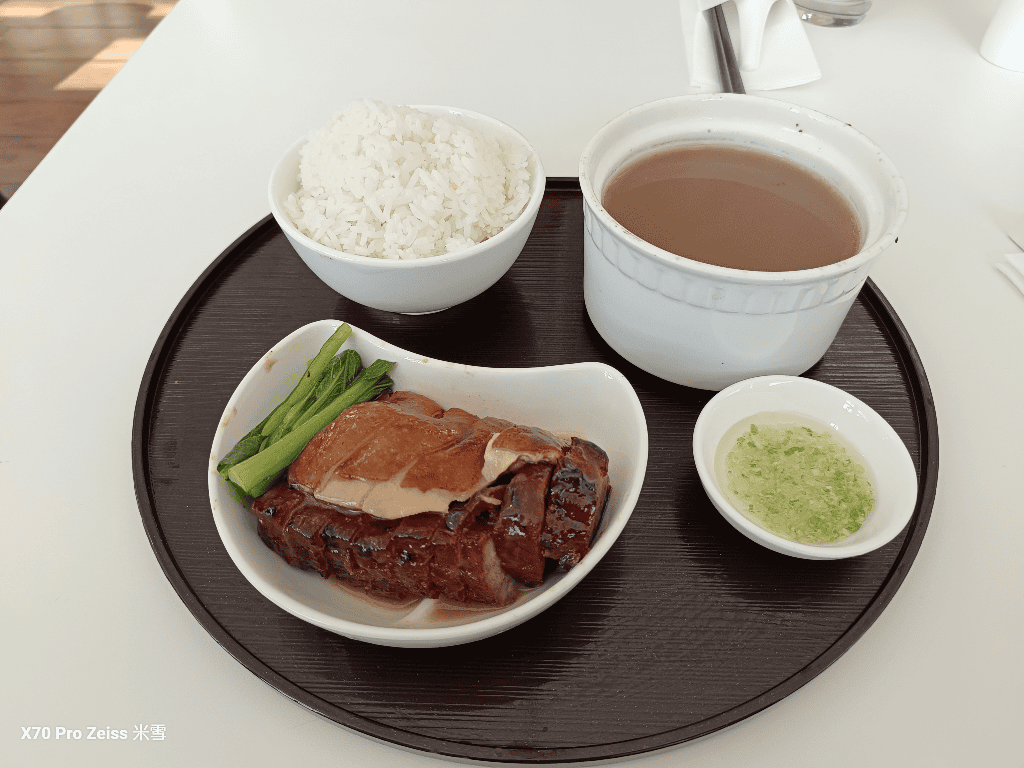 【香港機場貴賓室】國泰TheWing寰宇堂、ThePIER、Kyra Lounge、澳航貴賓室、鏞記&太興燒臘
