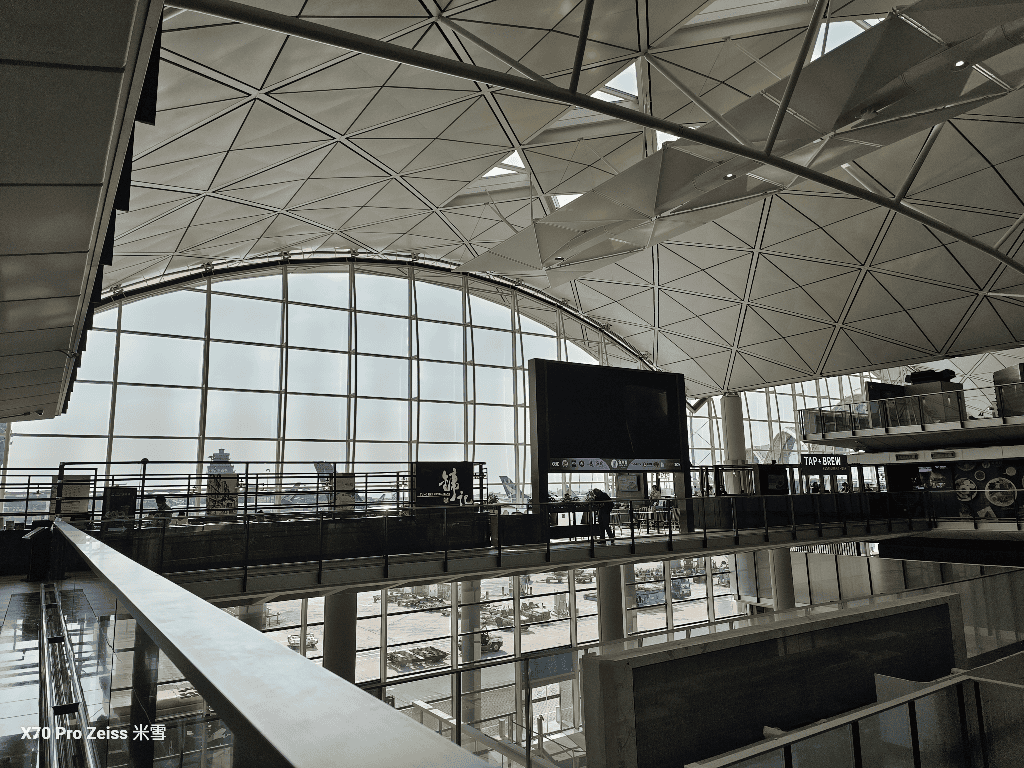 【香港機場貴賓室】國泰TheWing寰宇堂、ThePIER、Kyra Lounge、澳航貴賓室、鏞記&太興燒臘