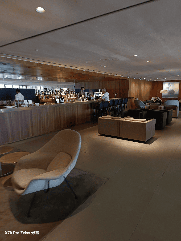 【香港機場貴賓室】國泰TheWing寰宇堂、ThePIER、Kyra Lounge、澳航貴賓室、鏞記&太興燒臘