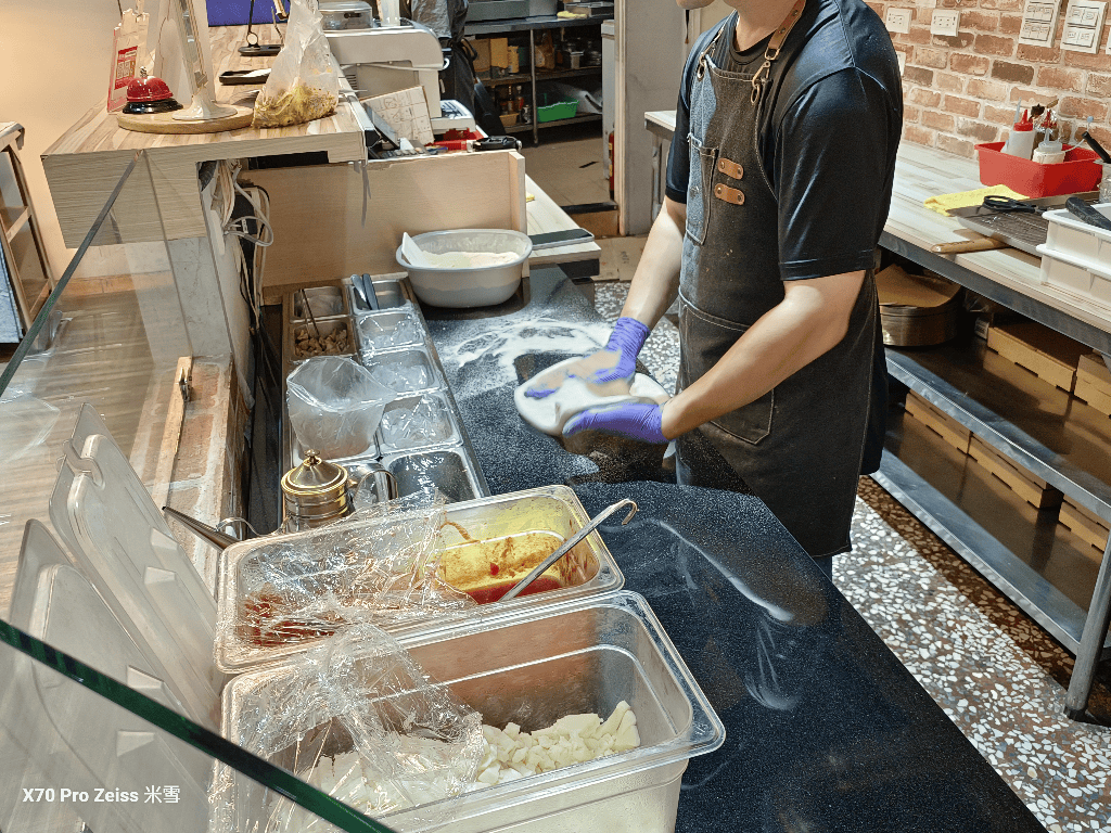 【新莊美食】貓薄荷披薩CatnipPizza,新莊最好吃的Pizza❤️ - 第11張圖 【新莊美食】貓薄荷披薩CatnipPizza,新莊最好吃的Pizza❤️