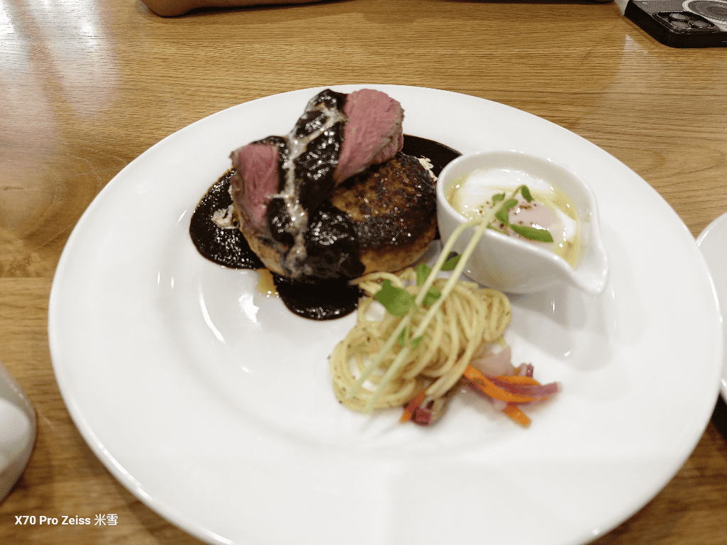【日本大阪美食】NikuSengourmand，黑毛和牛漢堡排開箱❤️