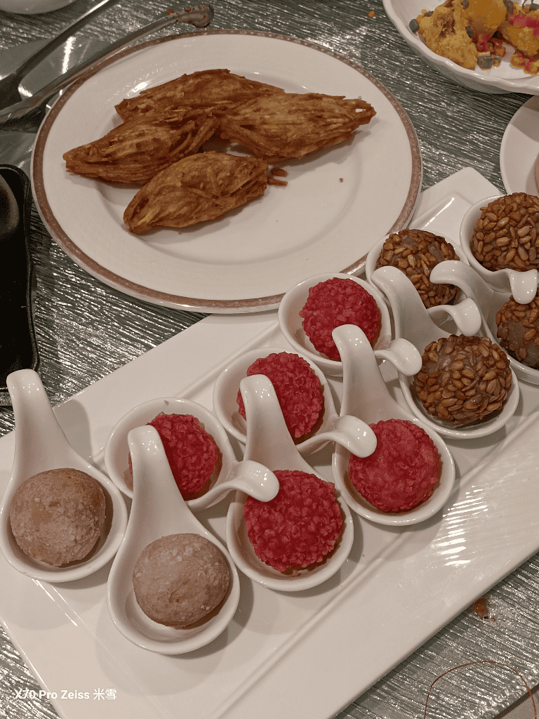 【三重吃到飽】貝斯薇榳婚宴會館Bless Wedding Plaza，再訪超值又美味的中菜吃到飽🥰