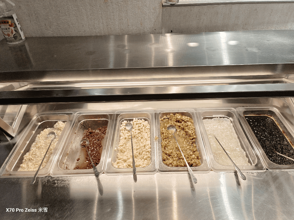 【新莊美食】麵大廚上新莊店，低消一碗麵即可豆花自由❤️
