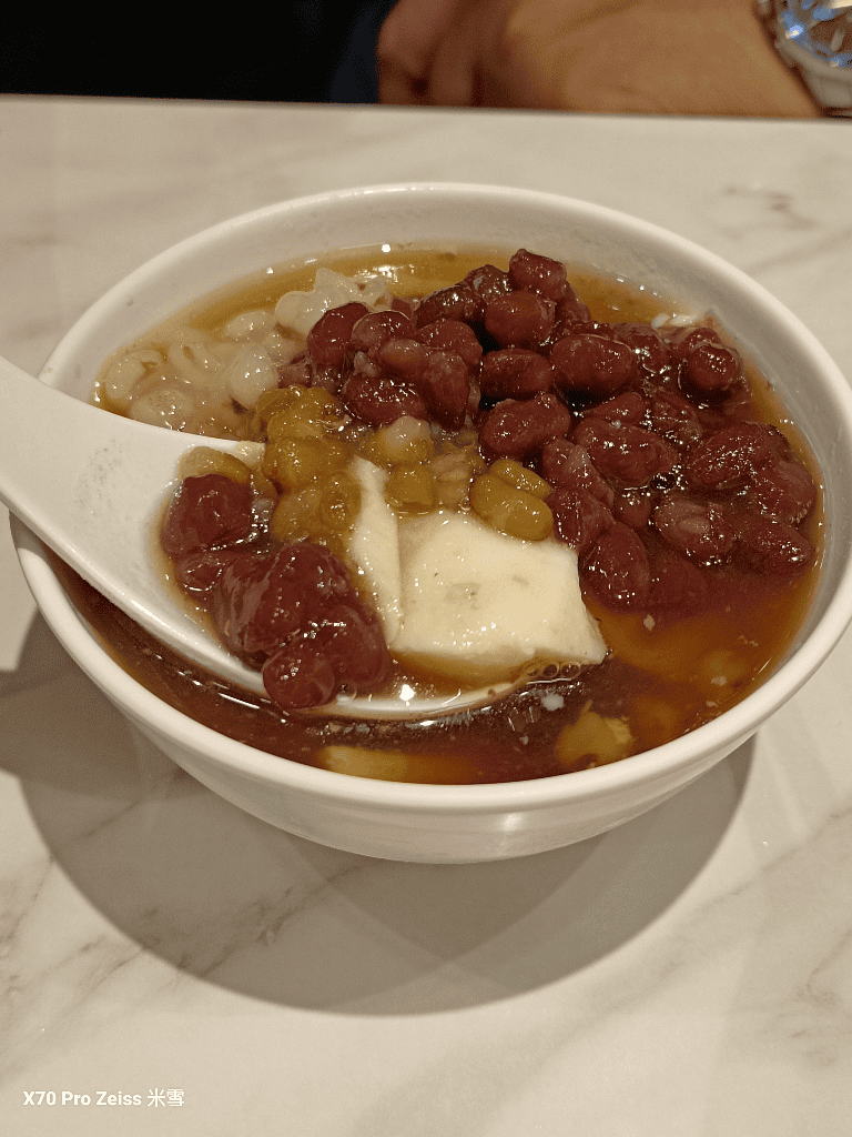 【新莊美食】麵大廚上新莊店，低消一碗麵即可豆花自由❤️
