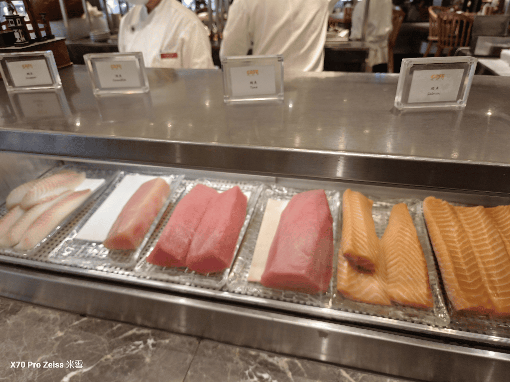【台北吃到飽】台北君悅酒店凱菲屋Café，海陸大餐新主題開箱！