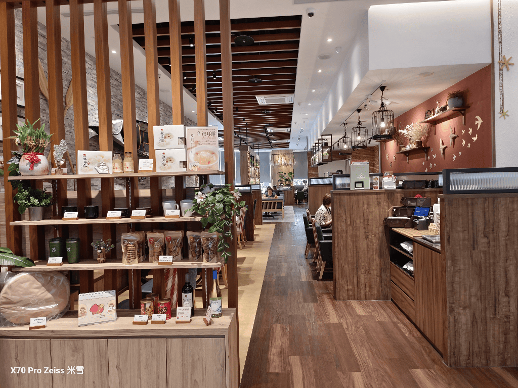 【新莊美食】武蔵野森珈琲Diner新莊思源店再訪，再餐點好吃且環境好的咖啡館❤️