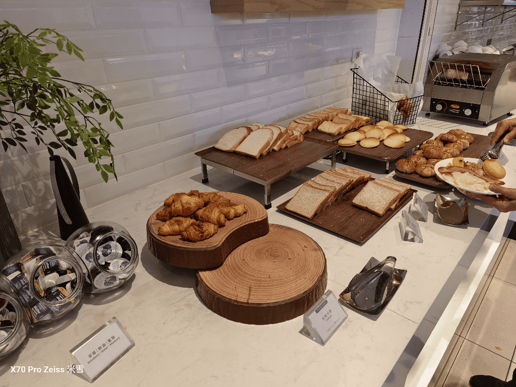 【新莊早餐】新北新莊凱悅嘉軒酒店，青焰炭火熟成牛排早餐終於能吃了！