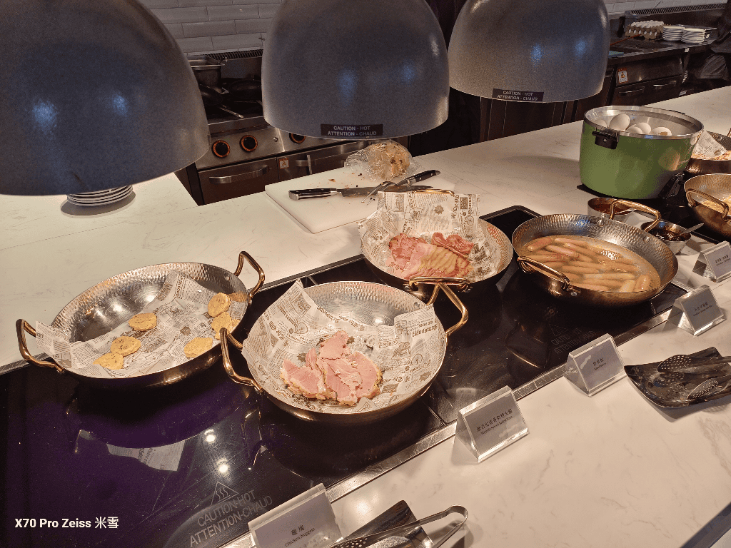 【新莊早餐】新北新莊凱悅嘉軒酒店，青焰炭火熟成牛排早餐終於能吃了！