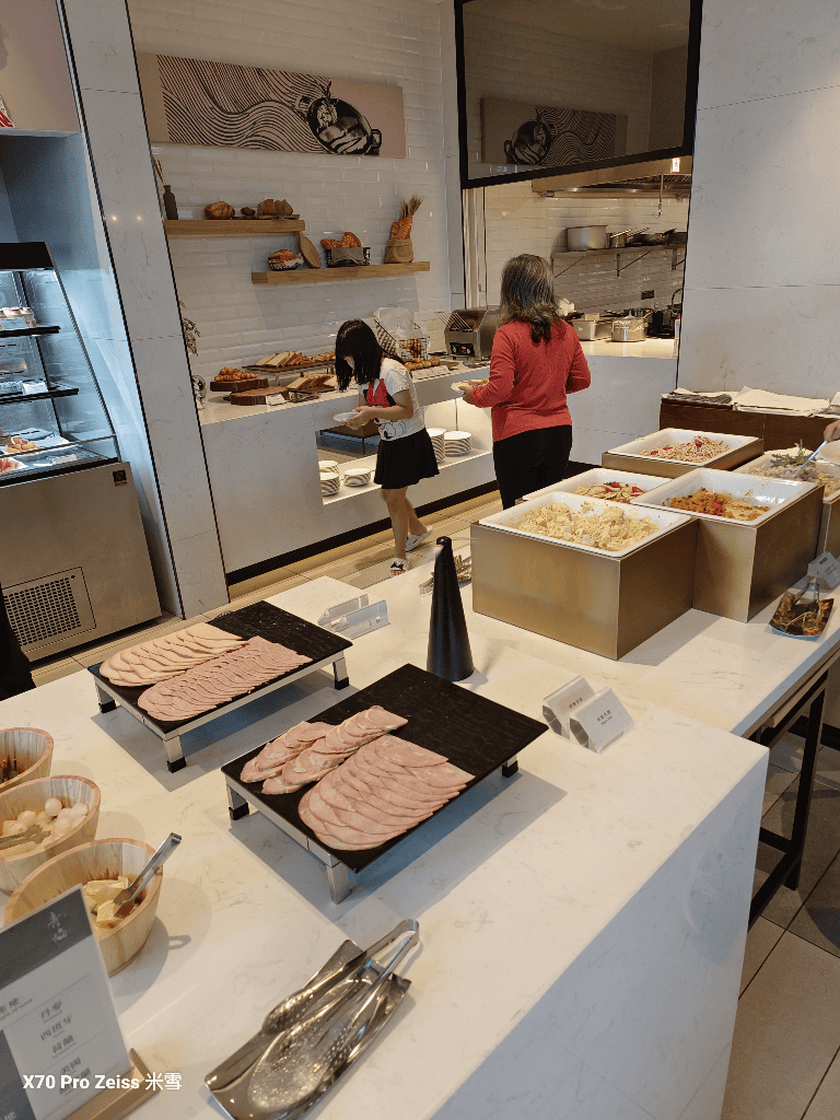 【新莊早餐】新北新莊凱悅嘉軒酒店，青焰炭火熟成牛排早餐終於能吃了！