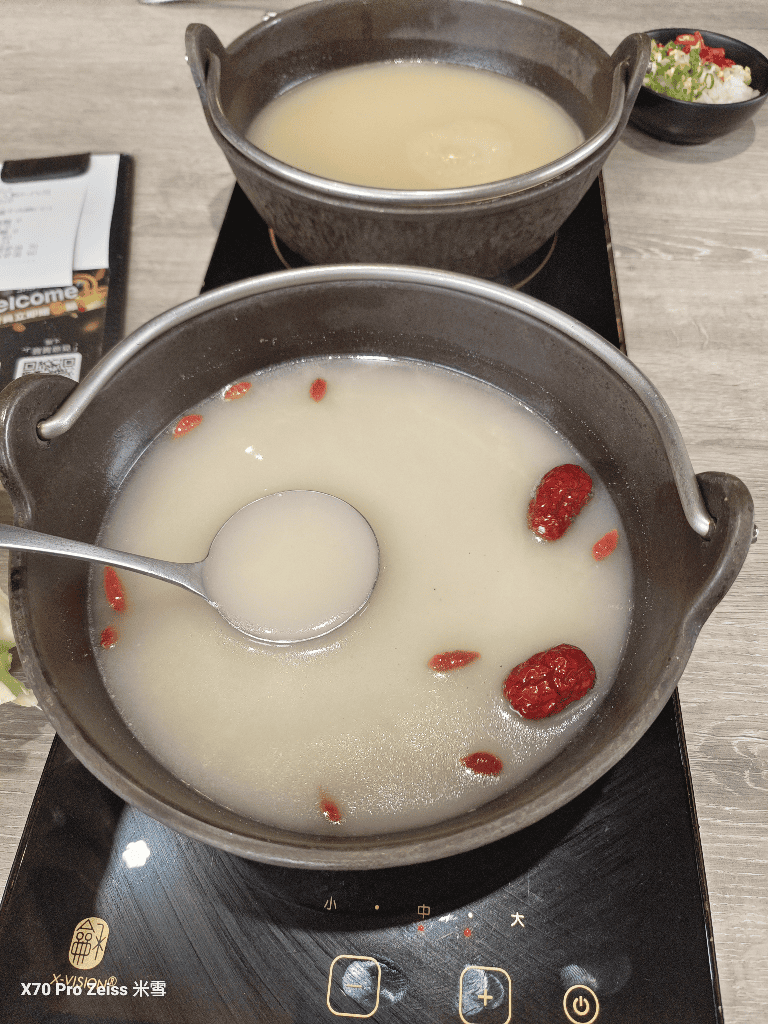 【新莊吃到飽】築間幸福鍋物新莊中正店11訪，平價好吃的鍋物吃到飽！