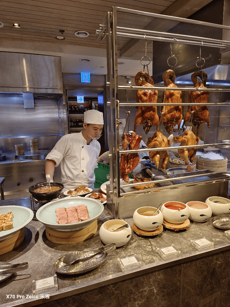 【台北吃到飽】台北君悅酒店凱菲屋Café，食癒之秋新主題開箱！