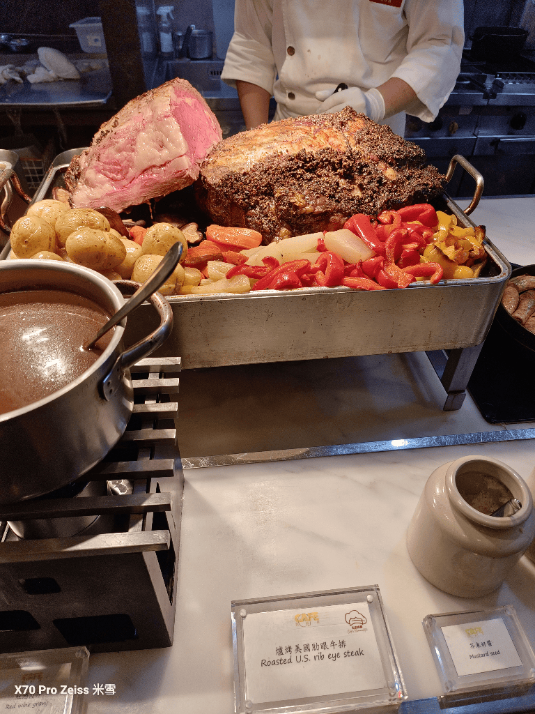 【台北吃到飽】台北君悅酒店凱菲屋Café，食癒之秋新主題開箱！