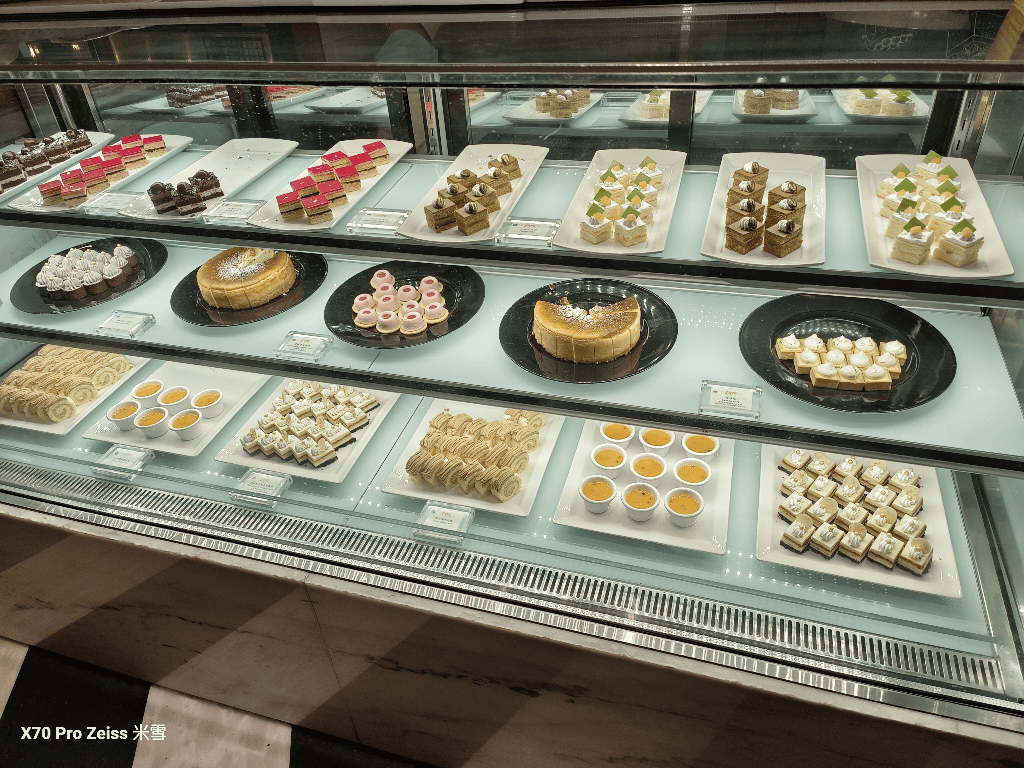【台北吃到飽】台北君悅酒店凱菲屋Café，食癒之秋新主題開箱！