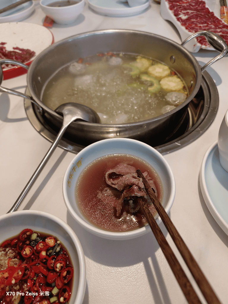 【中國廣東中山美食】古樂牛香牛雜火鍋,人均不用400爽吃現切溫體牛 - 第11張圖 【中國廣東中山美食】古樂牛香牛雜火鍋,人均不用400爽吃現切溫體牛