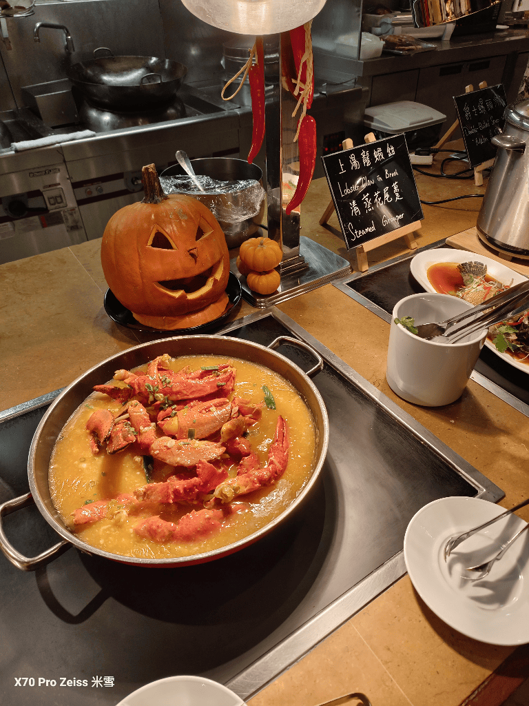 【香港Buffet吃到飽】香港尖沙咀凱悅酒店 CAFE咖啡廳龍蝦吃到飽❤️