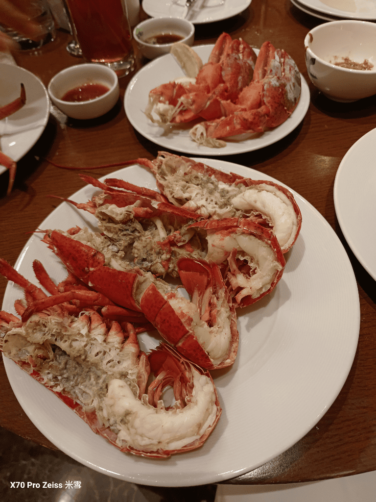 【香港Buffet吃到飽】香港尖沙咀凱悅酒店 CAFE咖啡廳龍蝦吃到飽❤️