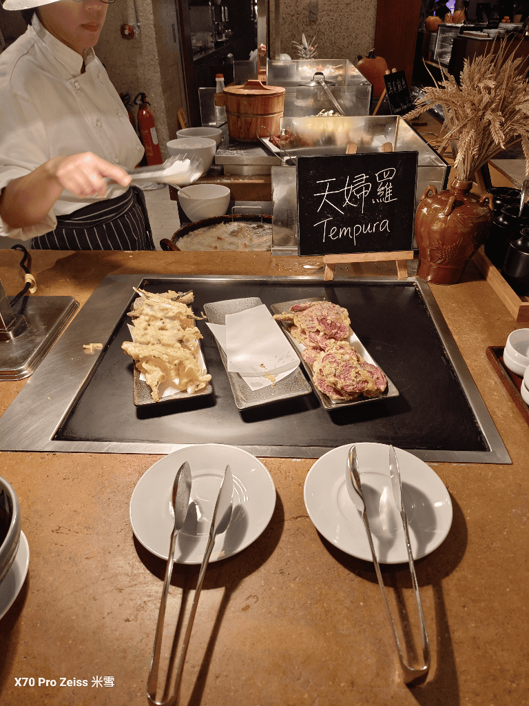 【香港Buffet吃到飽】香港尖沙咀凱悅酒店 CAFE咖啡廳龍蝦吃到飽❤️