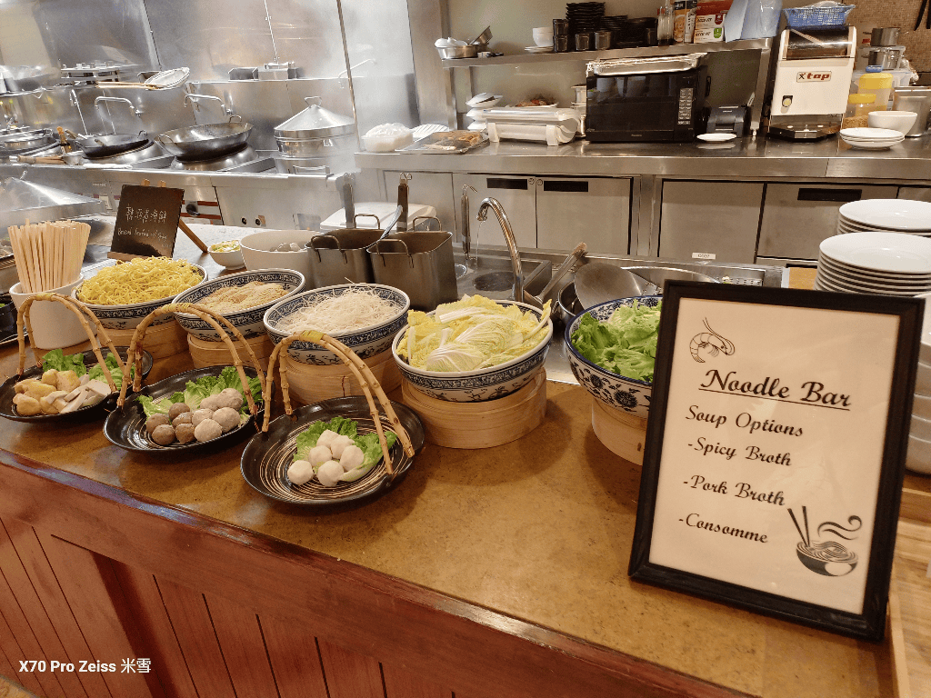【香港Buffet吃到飽】香港尖沙咀凱悅酒店 CAFE咖啡廳龍蝦吃到飽❤️