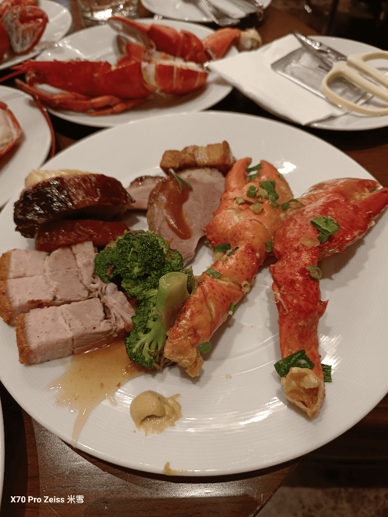 【香港Buffet吃到飽】香港尖沙咀凱悅酒店 CAFE咖啡廳龍蝦吃到飽❤️