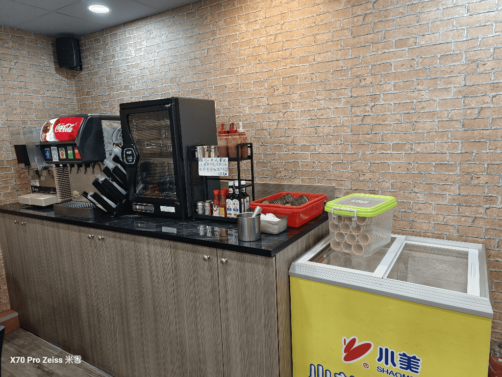 【新莊美食】Do厚牛排館，排餐就送酥皮濃湯！！