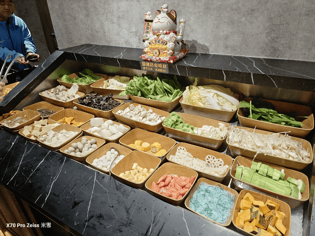 【新莊吃到飽】築間幸福鍋物新莊中悅廣場店10訪，平價好吃的鍋物吃到飽！