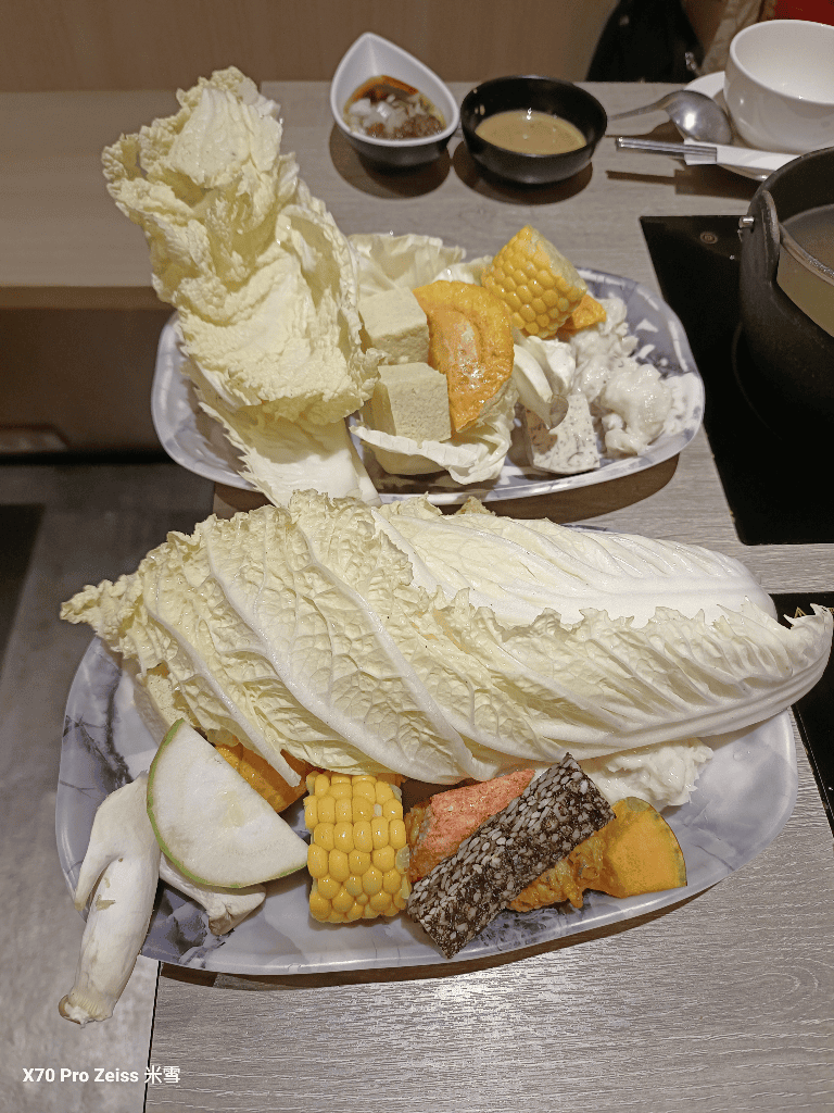 【新莊吃到飽】築間幸福鍋物新莊中悅廣場店10訪，平價好吃的鍋物吃到飽！